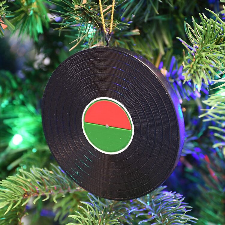 Merry Christmas from team Music Mania!