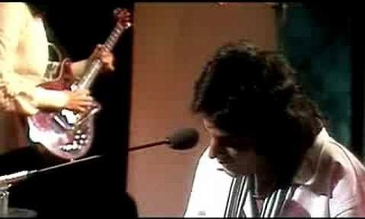 Queen - Good Old Fashioned Lover Boy (Top Of The Pops, 1977)