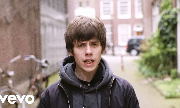 Jake Bugg - Lightning Bolt (Official Video)