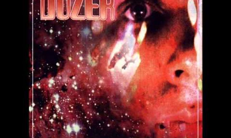 Dozer - in the tail of a comet