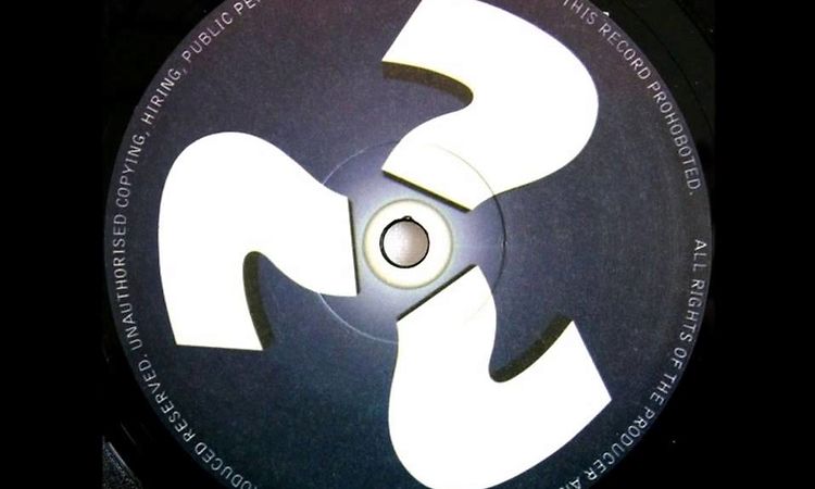 PERSISTENCE OF VISION FEAT JOACHIM J - sanctuary (progressive intro mix) 2001