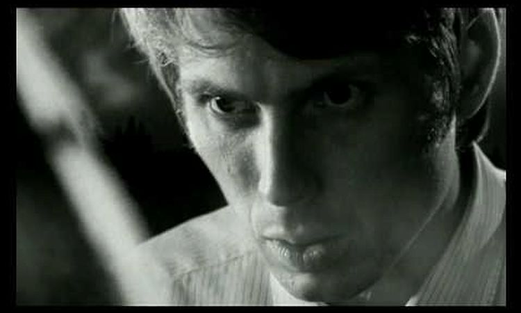 Franz Ferdinand - Walk Away (Official Video)