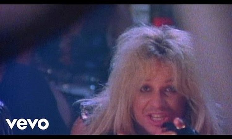 Mötley Crüe - Girls Girls Girls (Official Music Video)