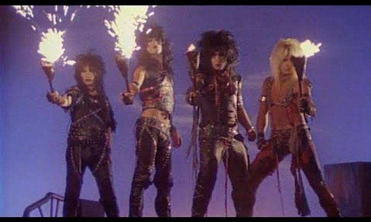 Mötley Crüe - Looks That Kill (Official Music Video)