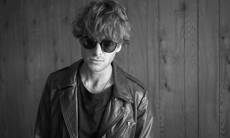 Paolo Nutini - Scream (Funk My Life Up) [Official Video]