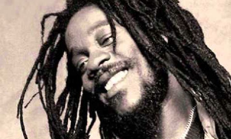 Dennis Brown - Easy Take It Easy