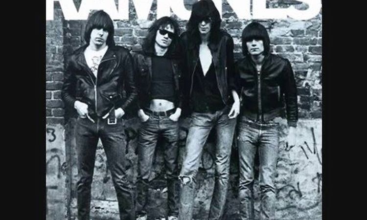RAMONES - Now I Wanna Sniff Some Glue
