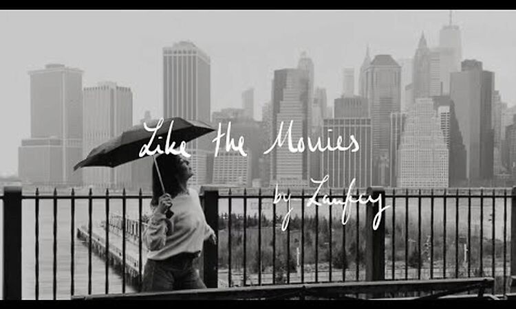 Like The Movies - Laufey (Official Audio)