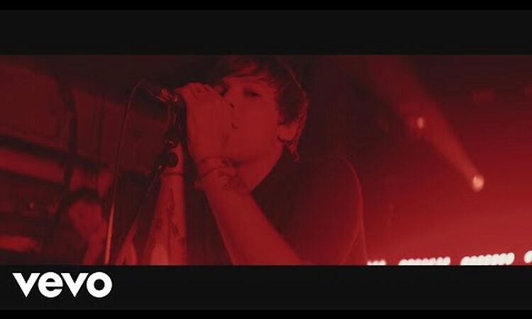 Louis Tomlinson - Kill My Mind (Official Video)