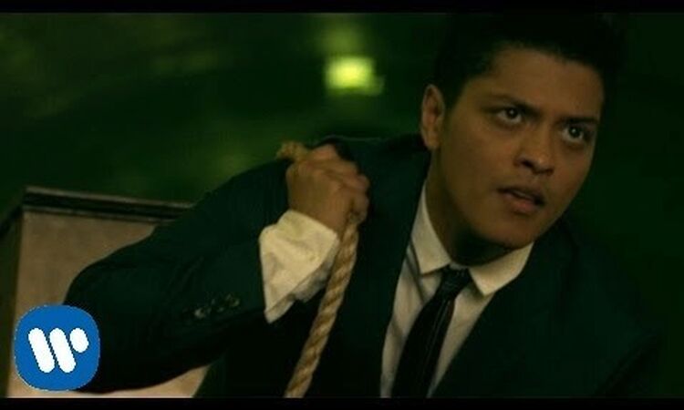 Bruno Mars - Grenade (Official Music Video)