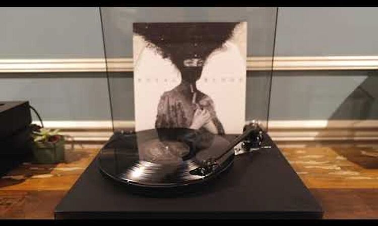 Royal Blood - Out of the Black (Vinyl Tonic)