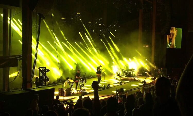 Alt-J - Breezeblocks - Red Rocks