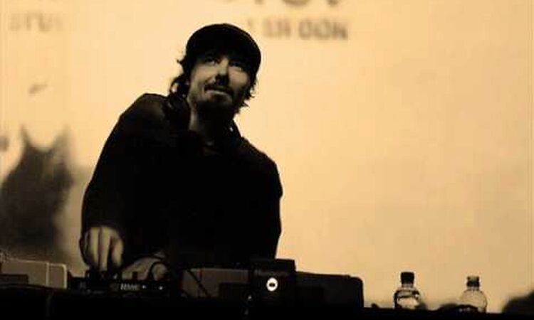 Amon Tobin - Reanimator