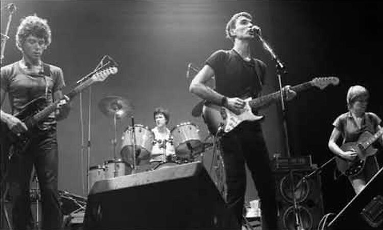 Talking Heads live at Werchter Festival 1982 (full set)