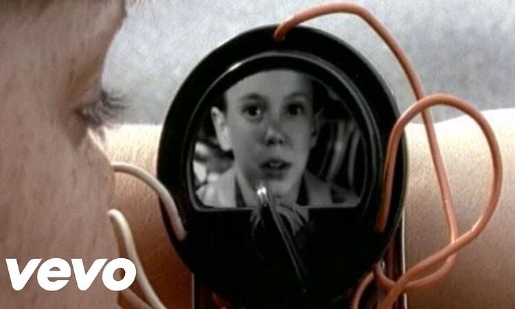 The Smashing Pumpkins - Rocket (Official Music Video)