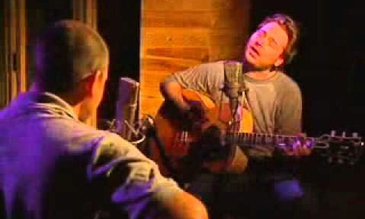 Turin Brakes - Feeling Oblivion (2003 live session)