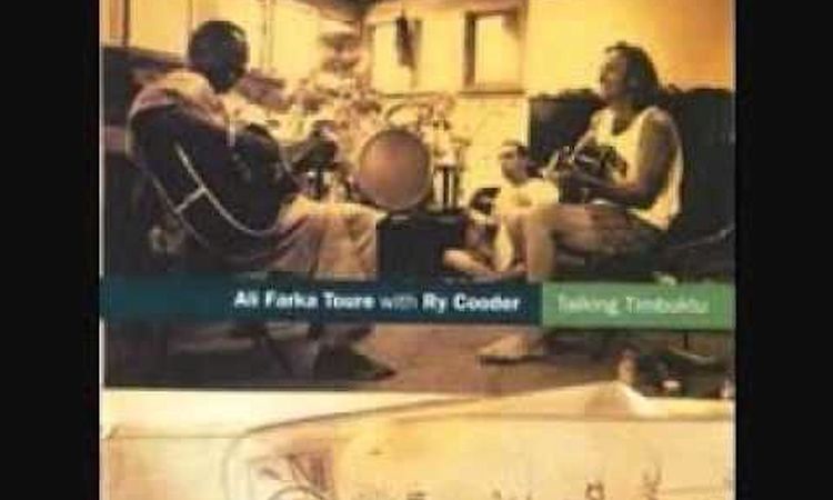 Ali Farka Toure with Ry Cooder 'Talking Timbuktu' - Gomni West Africa Mali