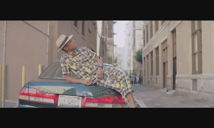 Pharrell Williams - Happy (Official Music Video)