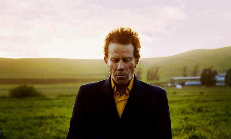 Tom Waits - All The World Is Green