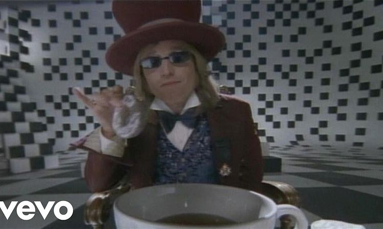 Tom Petty And The Heartbreakers - Don't Come Around Here No More