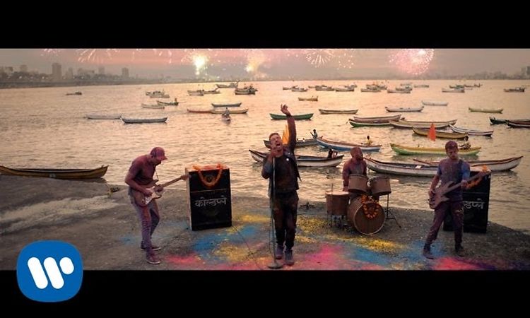 Coldplay - Hymn For The Weekend (Official Video)