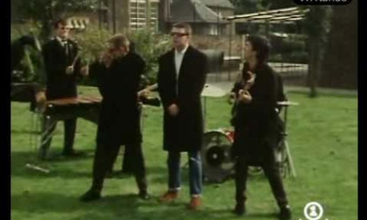 Madness - Baggy Trousers - Absolutely [1980]