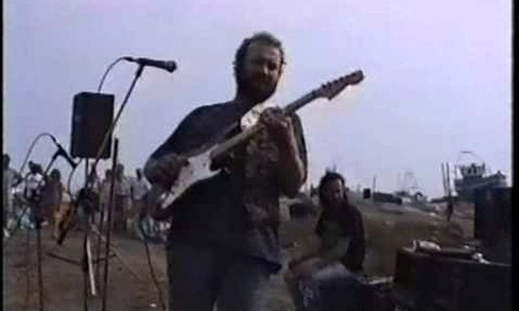 John Martyn singing Big Muff live on Hastings Beach in 1991