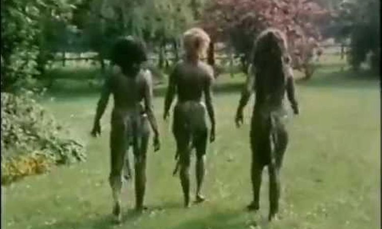 The Slits Typical Girls late 70's British Punk Rock (rare original full length video)