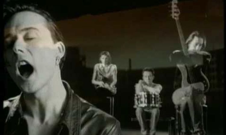 Suede - So Young