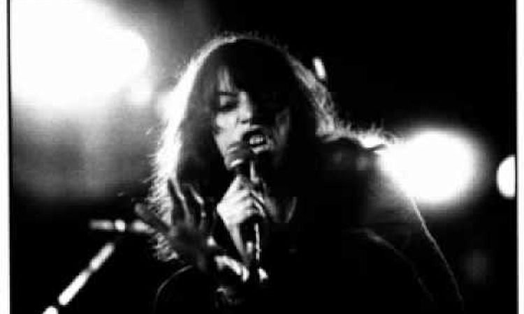 Patti Smith Group - Ghost Dance